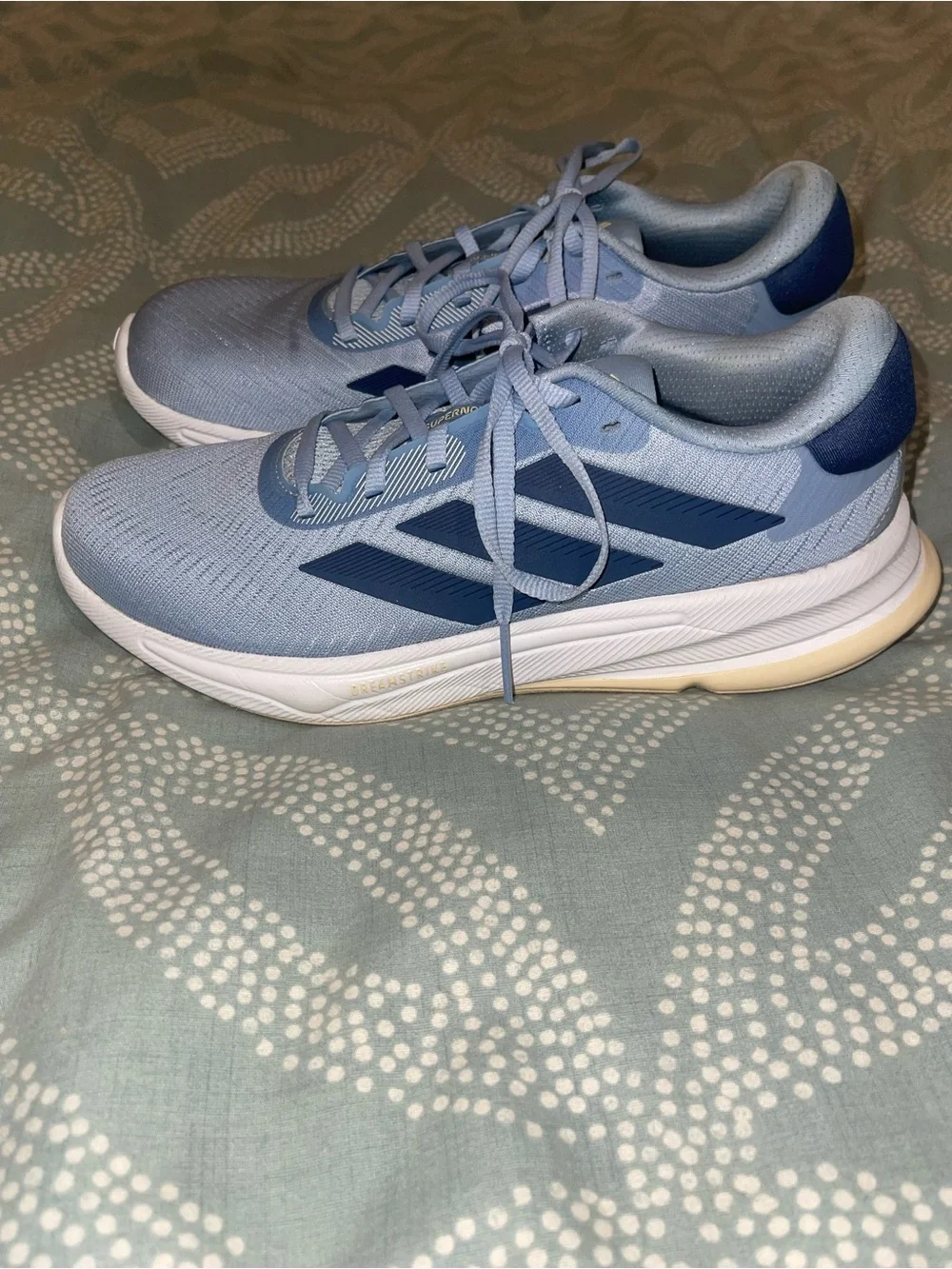 adidas Supernova Ease athletic shoes